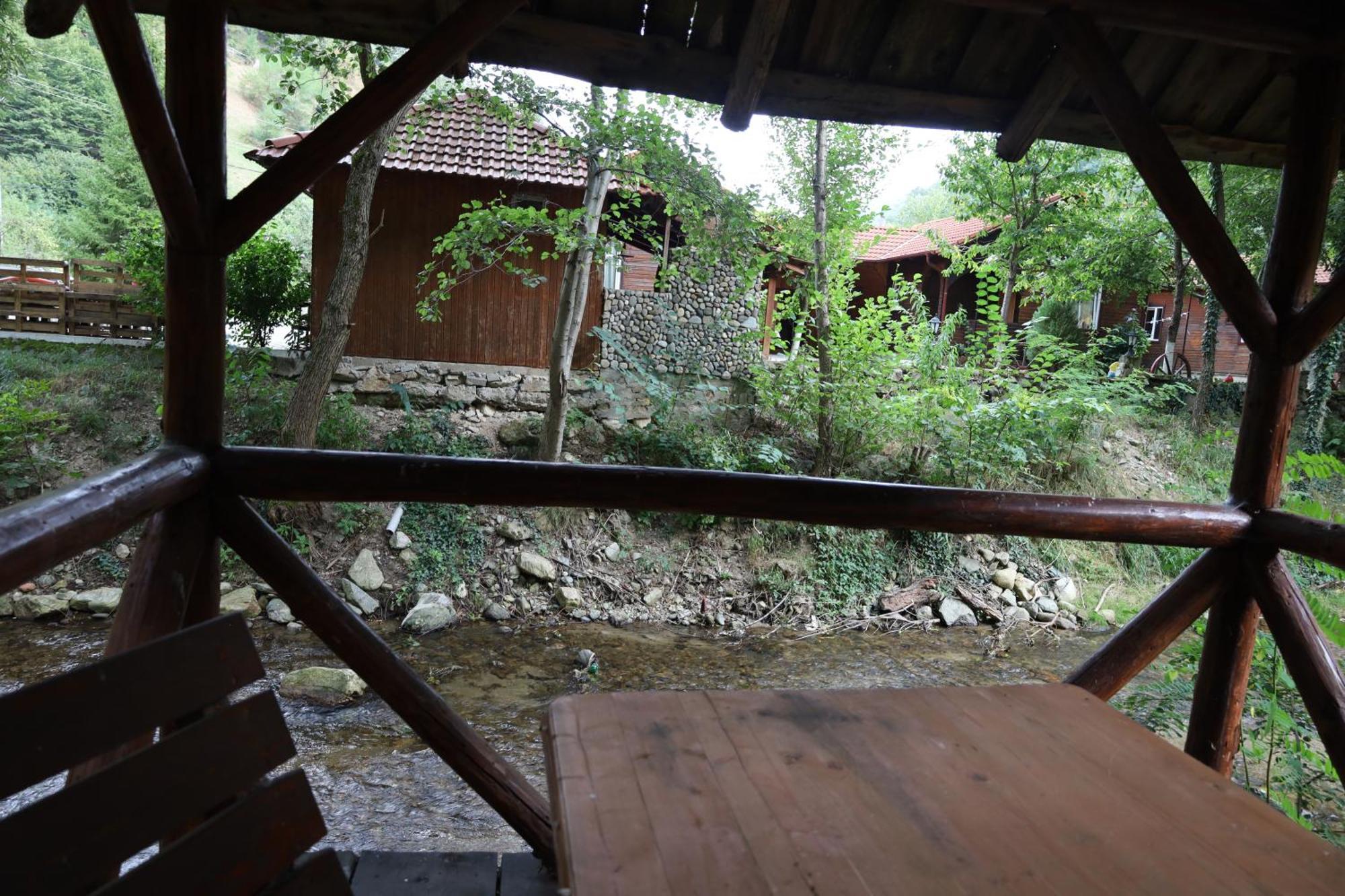 Hotel Complex Turcana Transalpina Şugag Exteriér fotografie